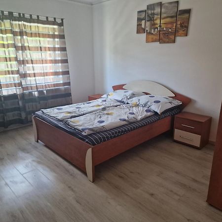 Villa Rajmund Vendeghaz Balatonkeresztúr Zimmer foto